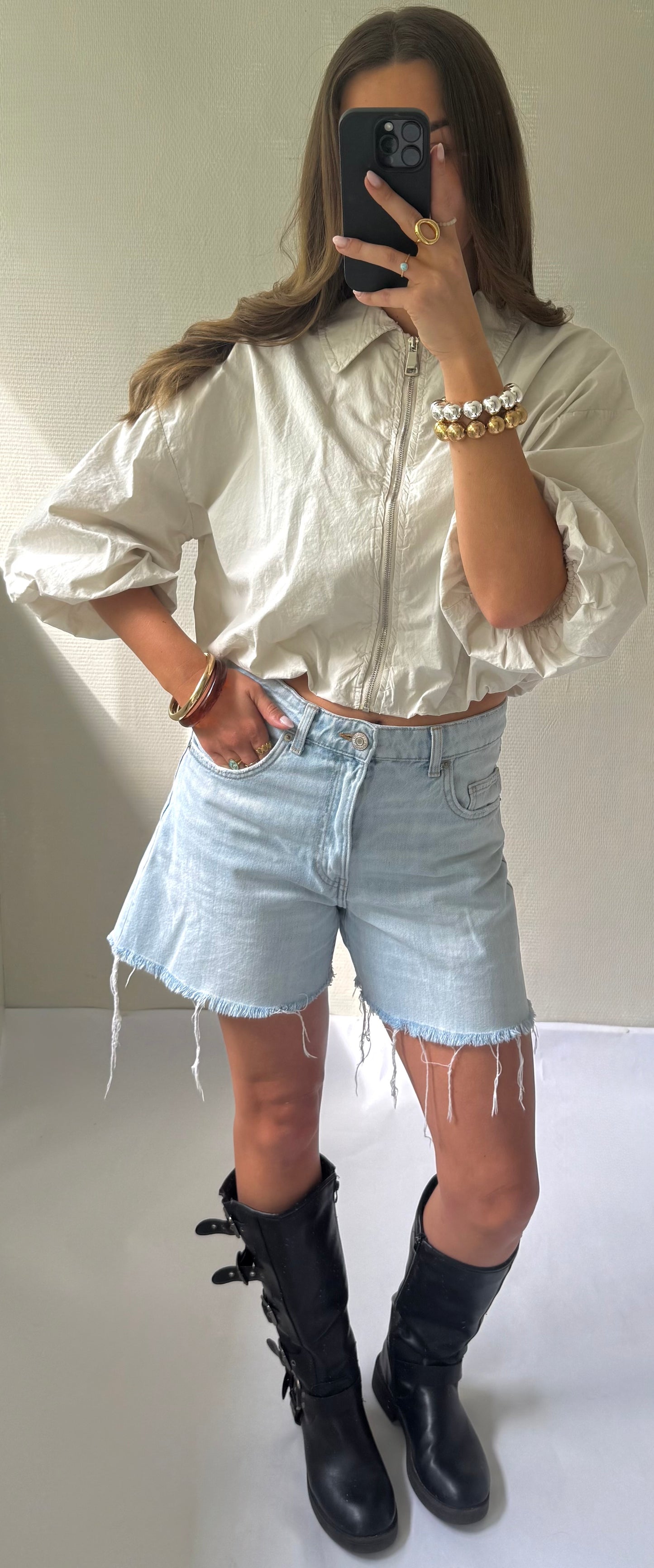 Cropped blouse beige met rits